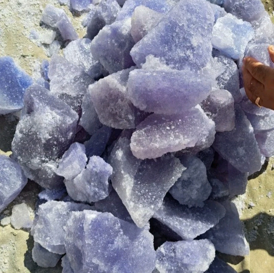 قلوه سنگ نمک آبی ممتاز سمنان